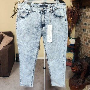 NWT BluSavvy super soft ankle skinny jeans sz 22